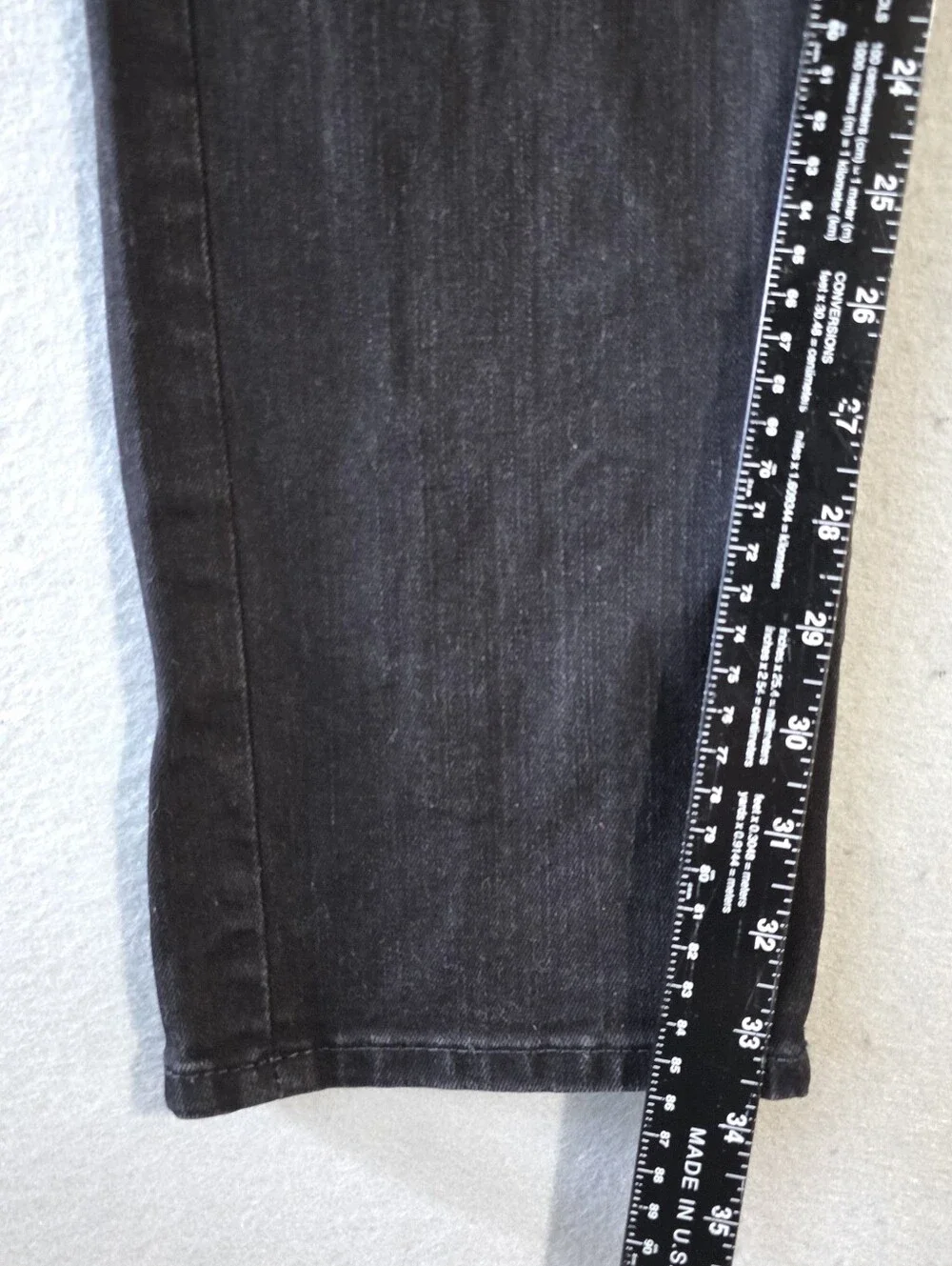 True Religion Mens Black Flap Pockets Rocco Relaxed Skinny Jeans Size 36x33.5